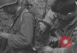 Image Radio allemande déchirée Fu G Saint Lo France, 1944, de la seconde 16 séquences d'archives historiques vidéo 65675079325