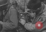 Image Radio allemande déchirée Fu G Saint Lo France, 1944, de la seconde 21 séquences d'archives historiques vidéo 65675079325