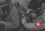 Image Radio allemande déchirée Fu G Saint Lo France, 1944, de la seconde 23 séquences d'archives historiques vidéo 65675079325