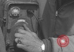 Image Radio allemande déchirée Fu G Saint Lo France, 1944, de la seconde 31 séquences d'archives historiques vidéo 65675079325