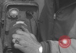 Image Radio allemande déchirée Fu G Saint Lo France, 1944, de la seconde 33 séquences d'archives historiques vidéo 65675079325