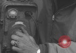 Image Radio allemande déchirée Fu G Saint Lo France, 1944, de la seconde 34 séquences d'archives historiques vidéo 65675079325