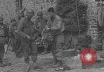Image Radio allemande déchirée Fu G Saint Lo France, 1944, de la seconde 42 séquences d'archives historiques vidéo 65675079325