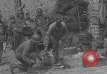 Image Radio allemande déchirée Fu G Saint Lo France, 1944, de la seconde 46 séquences d'archives historiques vidéo 65675079325