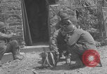 Image Radio allemande déchirée Fu G Saint Lo France, 1944, de la seconde 61 séquences d'archives historiques vidéo 65675079325
