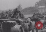 Image Les soldats allemands marchaient Aisne France, 1940, de la seconde 28 séquences d'archives historiques vidéo 65675079326