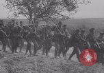 Image Les soldats allemands marchaient Aisne France, 1940, de la seconde 37 séquences d'archives historiques vidéo 65675079326