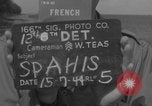 Standbild Das französische Panzerkanzel Marine Regiment bereitet Fahrzeuge vor Europa, 1944, aus Sekunde 3 historischem Filmmaterial Videoclip 65675079337