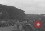 Standbild Das französische Panzerkanzel Marine Regiment bereitet Fahrzeuge vor Europa, 1944, aus Sekunde 19 historischem Filmmaterial Videoclip 65675079337