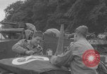 Standbild Das französische Panzerkanzel Marine Regiment bereitet Fahrzeuge vor Europa, 1944, aus Sekunde 49 historischem Filmmaterial Videoclip 65675079337