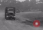 Immagine di Libero convoglio francese le Haye Du Puits WW2 La Haye Du Puits Francia, 1944, secondo 47 filmato di repertorio 65675079375