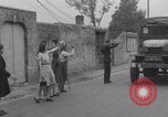 Immagine di Libero convoglio francese le Haye Du Puits WW2 La Haye Du Puits Francia, 1944, secondo 48 filmato di repertorio 65675079375