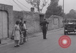 Immagine di Libero convoglio francese le Haye Du Puits WW2 La Haye Du Puits Francia, 1944, secondo 56 filmato di repertorio 65675079375