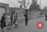 Immagine di Libero convoglio francese le Haye Du Puits WW2 La Haye Du Puits Francia, 1944, secondo 59 filmato di repertorio 65675079375