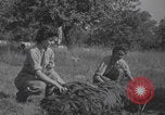 Immagine di Infermieri francesi in campo Lessay Francia, 1944, secondo 19 filmato di repertorio 65675079376