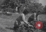 Immagine di Infermieri francesi in campo Lessay Francia, 1944, secondo 24 filmato di repertorio 65675079376