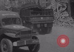 Immagine di Libero convoglio francese di ambulanza Periers Periers Francia, 1944, secondo 13 filmato di repertorio 65675079377