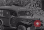 Immagine di Libero convoglio francese di ambulanza Periers Periers Francia, 1944, secondo 14 filmato di repertorio 65675079377