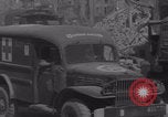 Immagine di Libero convoglio francese di ambulanza Periers Periers Francia, 1944, secondo 20 filmato di repertorio 65675079377