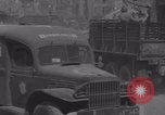 Immagine di Libero convoglio francese di ambulanza Periers Periers Francia, 1944, secondo 26 filmato di repertorio 65675079377