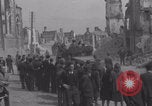 Immagine di Libero convoglio francese di ambulanza Periers Periers Francia, 1944, secondo 49 filmato di repertorio 65675079377