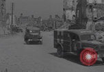 Immagine di Libero convoglio francese di ambulanza Periers Periers Francia, 1944, secondo 14 filmato di repertorio 65675079378