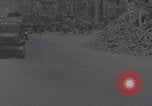 Immagine di Libero convoglio francese di ambulanza Periers Periers Francia, 1944, secondo 45 filmato di repertorio 65675079378