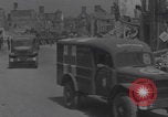 Immagine di Libero convoglio francese di ambulanza Periers Periers Francia, 1944, secondo 61 filmato di repertorio 65675079378