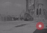 Immagine di I carri armati francesi in omaggio arrivano a Periers Periers Francia, 1944, secondo 8 filmato di repertorio 65675079379