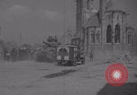 Immagine di I carri armati francesi in omaggio arrivano a Periers Periers Francia, 1944, secondo 17 filmato di repertorio 65675079379