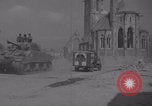 Immagine di I carri armati francesi in omaggio arrivano a Periers Periers Francia, 1944, secondo 18 filmato di repertorio 65675079379