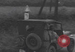 Standbild Free French 2nd Armored Division Konvoi England Southampton England, 1944, aus Sekunde 25 historischem Filmmaterial Videoclip 65675079382