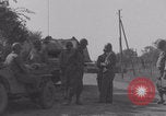Standbild Free French 2nd Armored Division Ballon Frankreich Ballon Frankreich, 1944, aus Sekunde 6 historischem Filmmaterial Videoclip 65675079392