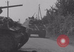 Standbild Free French 2nd Armored Division Ballon Frankreich Ballon Frankreich, 1944, aus Sekunde 24 historischem Filmmaterial Videoclip 65675079392