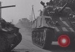 Standbild Free French 2nd Armored Division Ballon Frankreich Ballon Frankreich, 1944, aus Sekunde 27 historischem Filmmaterial Videoclip 65675079392