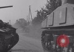 Standbild Free French 2nd Armored Division Ballon Frankreich Ballon Frankreich, 1944, aus Sekunde 28 historischem Filmmaterial Videoclip 65675079392