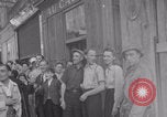 Image Affiche Hitler brûlée par les Français La Ferte France, 1944, de la seconde 30 séquences d'archives historiques vidéo 65675079395