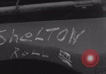 Immagine di M4 Sherman Tank Street lotta WW2 Antony Francia, 1944, secondo 4 filmato di repertorio 65675079399