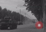 Immagine di M4 Sherman Tank Street lotta WW2 Antony Francia, 1944, secondo 40 filmato di repertorio 65675079399