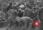 Image Tir de l'équipage d'artillerie en Normandie Normandie France, 1944, de la seconde 10 séquences d'archives historiques vidéo 65675079411