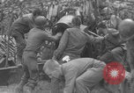 Image Tir de l'équipage d'artillerie en Normandie Normandie France, 1944, de la seconde 11 séquences d'archives historiques vidéo 65675079411
