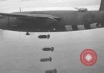 Immagine di Martin B-26 Marauder lancio bombe Europa, 1944, secondo 5 filmato di repertorio 65675079423