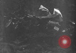 Standbild Bomberwrack Europa, 1944, aus Sekunde 11 historischem Filmmaterial Videoclip 65675079425