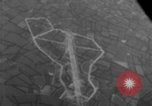 Standbild Bomberwrack Europa, 1944, aus Sekunde 62 historischem Filmmaterial Videoclip 65675079425