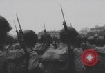 Standbild Truppen Parade Paris Befreiung Paris Frankreich, 1944, aus Sekunde 42 historischem Filmmaterial Videoclip 65675079428