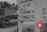 Immagine di Le forze degli Stati Uniti liberano le città francesi WW2 Francia, 1944, secondo 16 filmato di repertorio 65675079452
