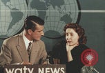 Immagine di Intervista alla celebrità Giovanna Ferrara Newark New Jersey USA, 1957, secondo 39 filmato di repertorio 65675079453