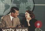 Immagine di Intervista alla celebrità Giovanna Ferrara Newark New Jersey USA, 1957, secondo 41 filmato di repertorio 65675079453