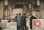 Image Appareils électroménagers américains en Italie Italie, 1957, de la seconde 5 séquences d'archives historiques vidéo 65675079466