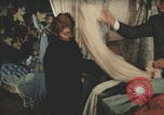 Image Appareils électroménagers américains en Italie Italie, 1957, de la seconde 50 séquences d'archives historiques vidéo 65675079466